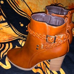 American eagle ankle booties